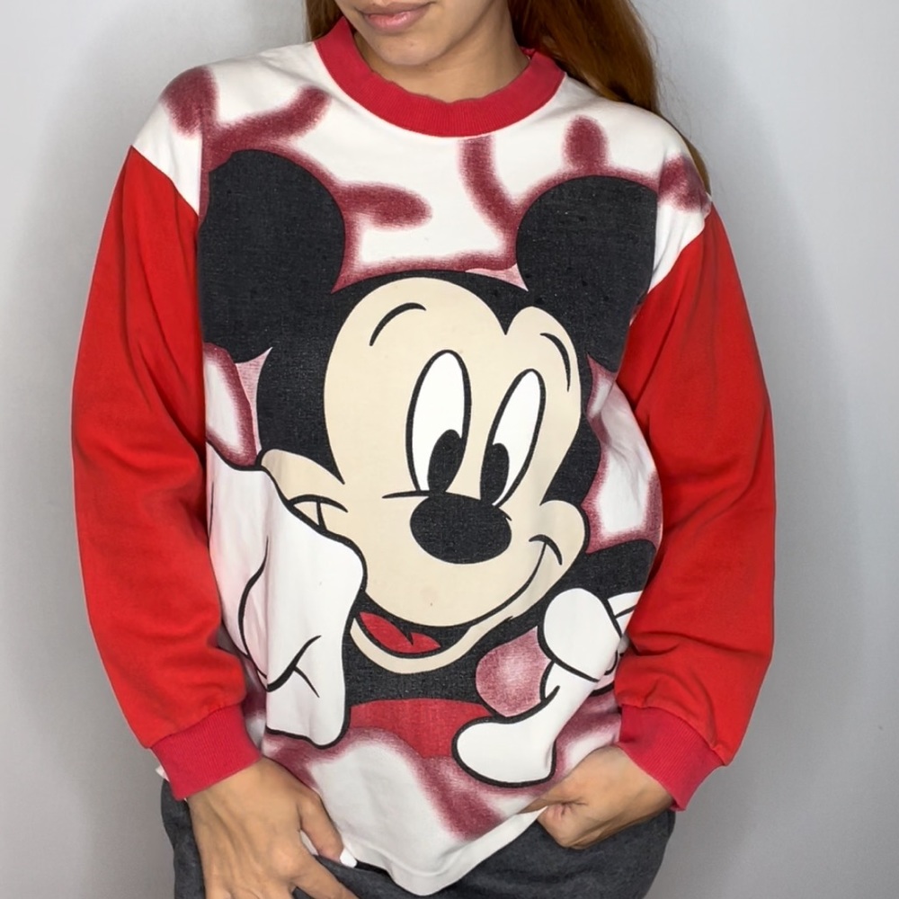 90s Vintage Disney Mickey Mouse spray paint sweatshirt M